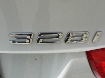 2011 BMW 328  i