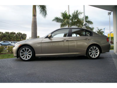 2011 BMW 328  i