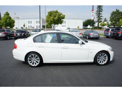 2011 BMW 328  i