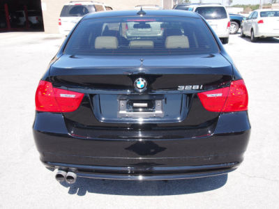 2011 BMW 328  i
