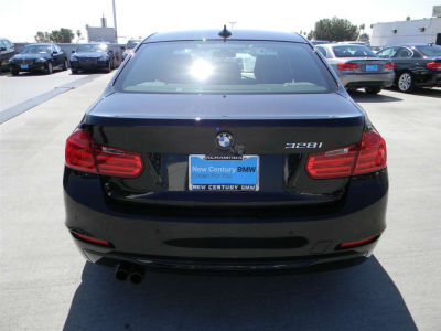 2012 BMW 328 i