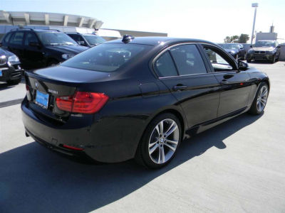 2012 BMW 328 i