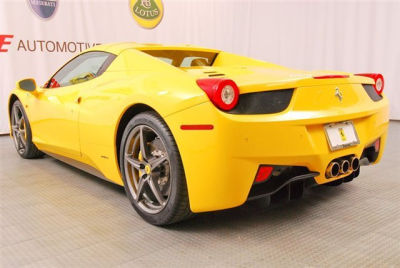 2013 Ferrari 458 Spider  Base