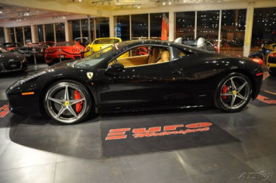 2011 Ferrari 458 Italia  Base