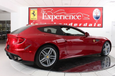2012 Ferrari FF Base