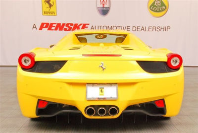 2013 Ferrari 458 Spider Base