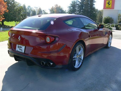 2012 Ferrari FF Base
