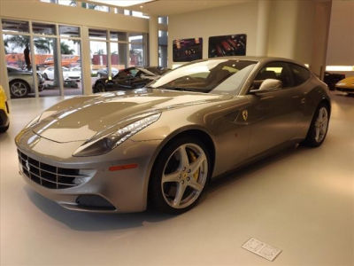 2012 Ferrari FF  Base