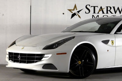 2012 Ferrari FF Base