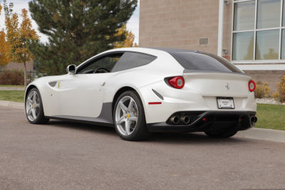 2012 Ferrari FF Base