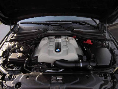2005 BMW 545  i