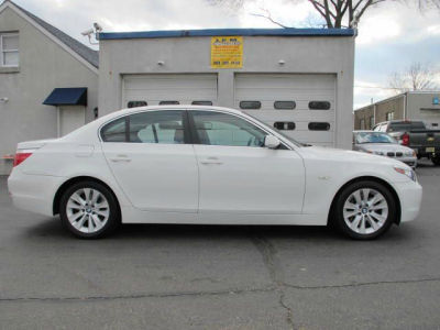 2005 BMW 545  i