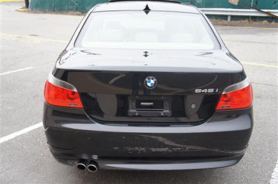 2005 BMW 545 i