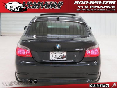 2005 BMW 545  i