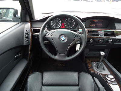 2004 BMW 545  i