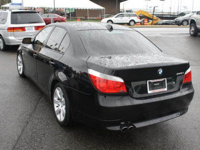 2005 BMW 545  i