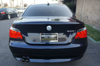 2005 BMW 545 i