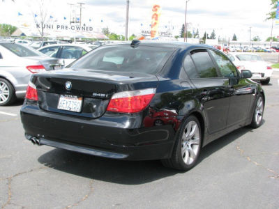 2005 BMW 545  i