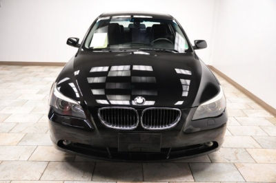2005 BMW 545  i