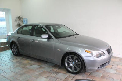 2005 BMW 545  i