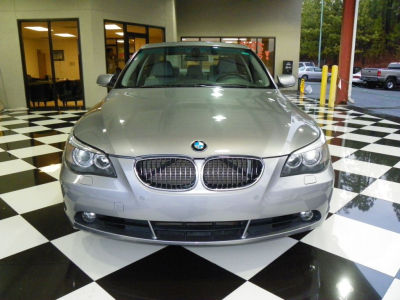 2005 BMW 545  i
