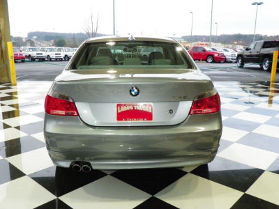 2005 BMW 545  i