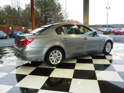 2005 BMW 545  i