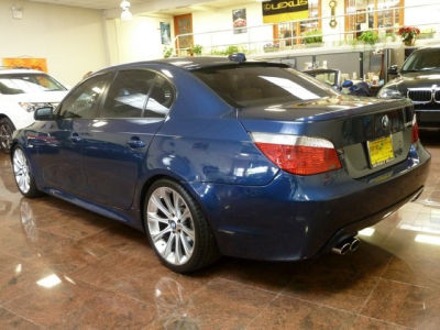 2004 BMW 545  i