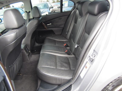2004 BMW 545  i