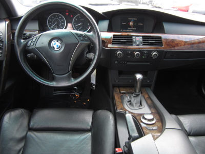 2004 BMW 545  i