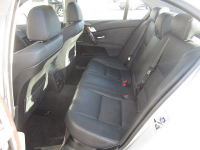2005 BMW 545 i