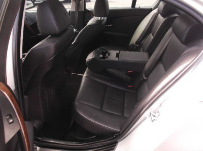 2005 BMW 545  i