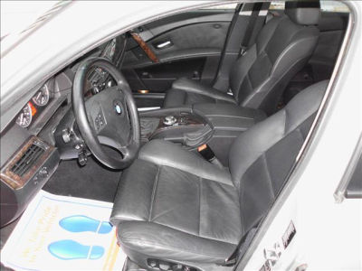 2004 BMW 545  i