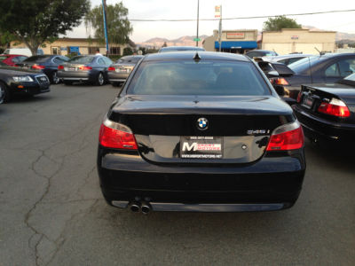 2005 BMW 545  i