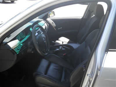 2005 BMW 545  i