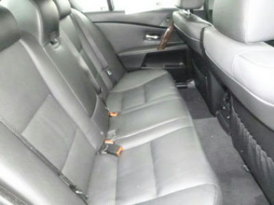 2004 BMW 545  i