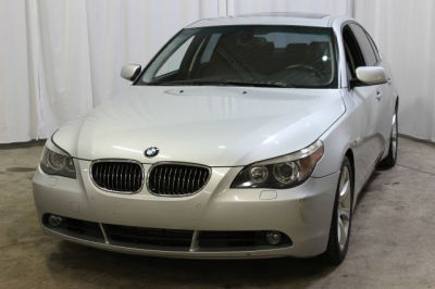 2005 BMW 545  i