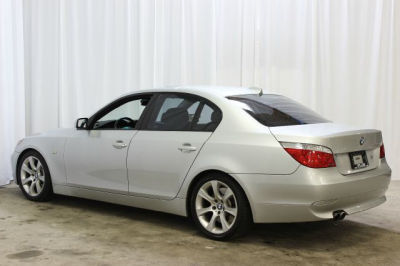 2005 BMW 545  i