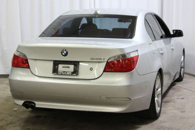 2005 BMW 545  i