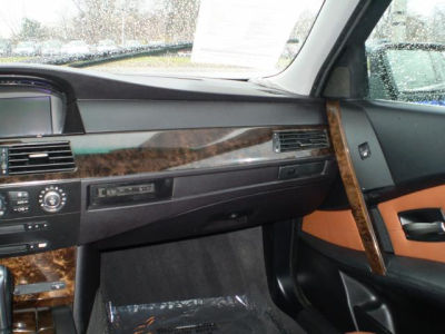 2005 BMW 545  i
