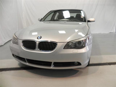 2005 BMW 545  i