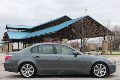 2004 BMW 545  i