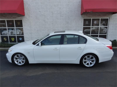 2004 BMW 545  i
