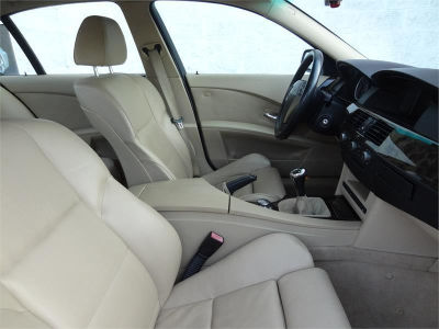 2004 BMW 545  i