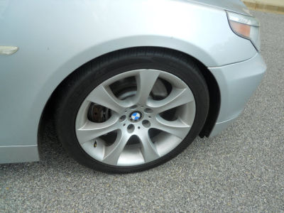 2004 BMW 545  i