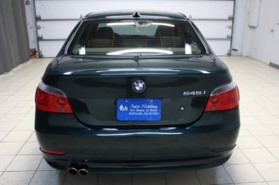 2005 BMW 545  i