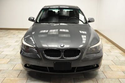 2004 BMW 545  i