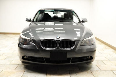 2004 BMW 545  i