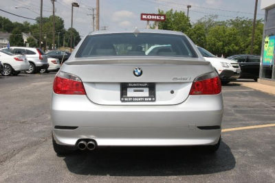 2004 BMW 545  i