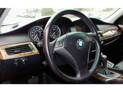 2004 BMW 545 i